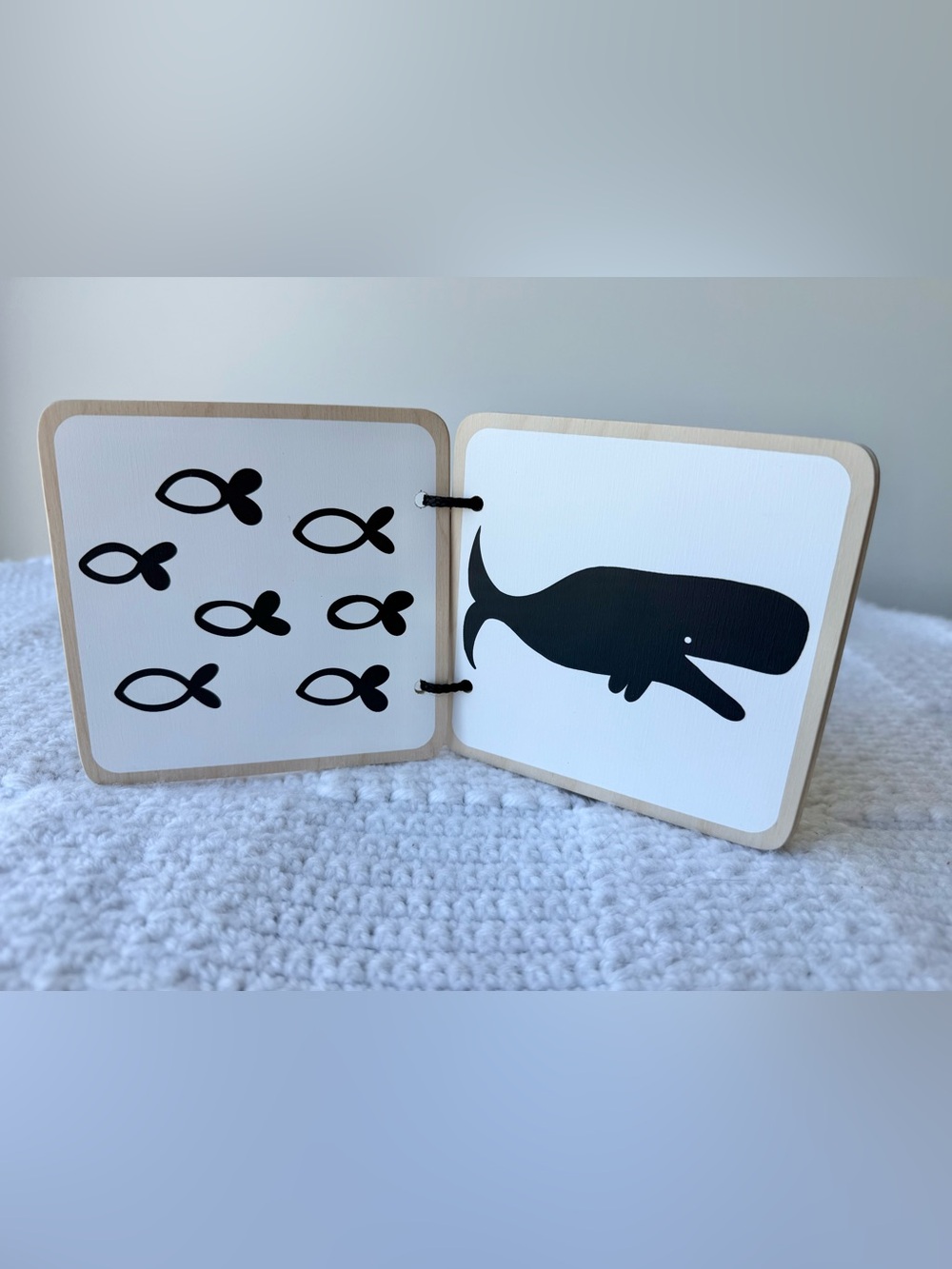 Lovevery Wooden High Contrast Animal Board Book - Picture 6 of 7